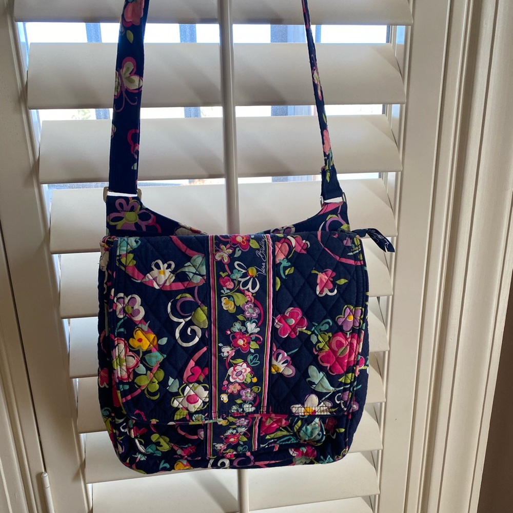 Vera Bradley crossbody purse